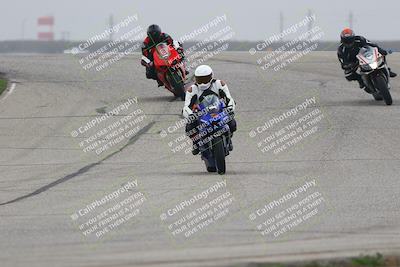 media/Nov-29-2025-TrackDaz (Sat) [[10ae2d9bce]]/A Group/Session 3 (Outside Grapevine)/